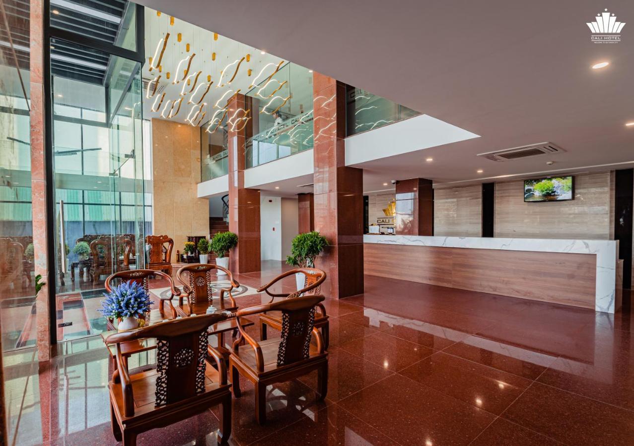 Cali Hotel Куїнон Екстер'єр фото