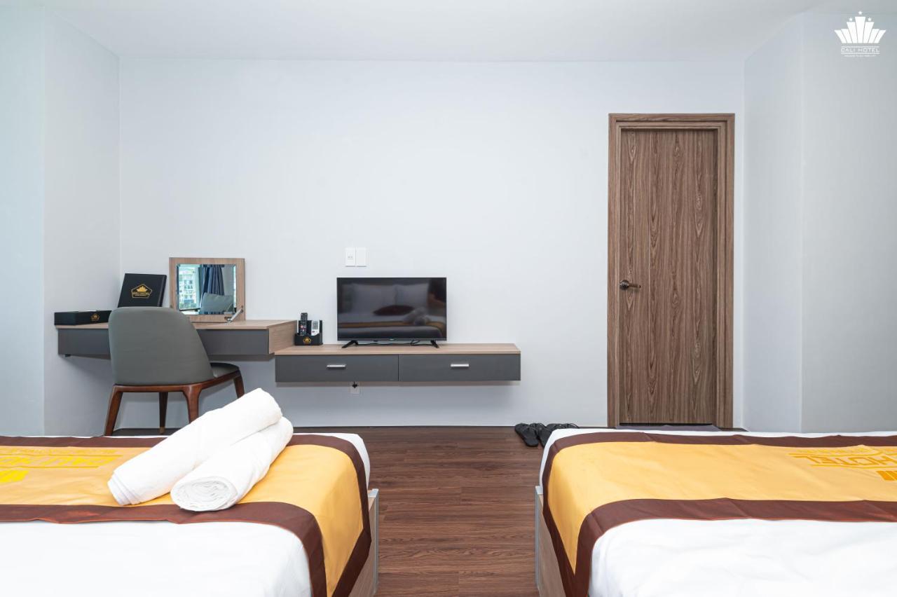 Cali Hotel Куїнон Екстер'єр фото