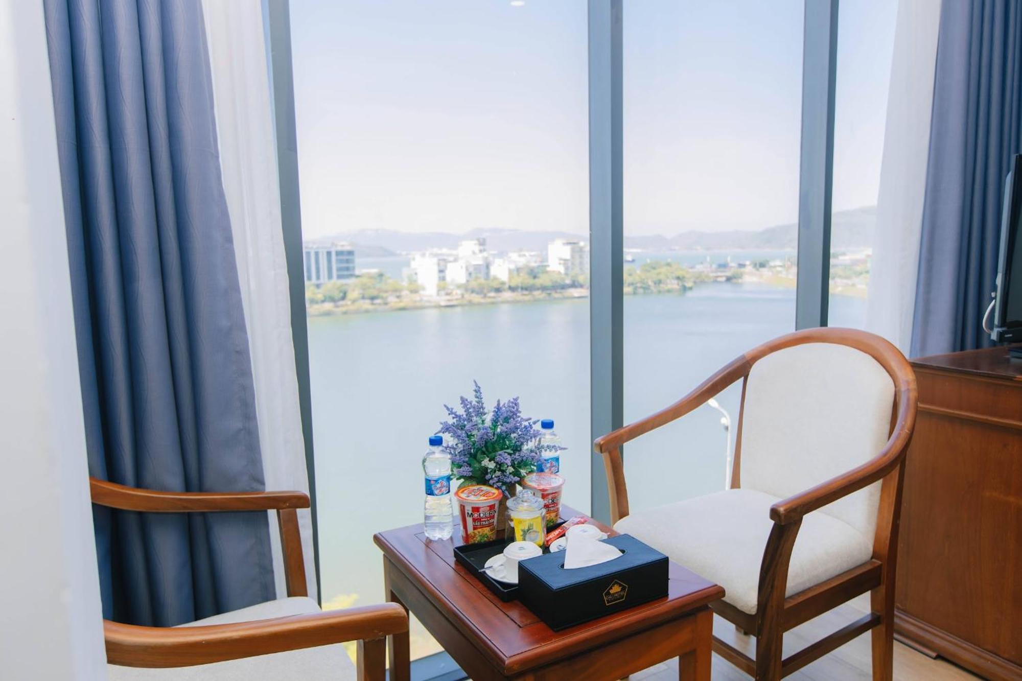 Cali Hotel Куїнон Екстер'єр фото